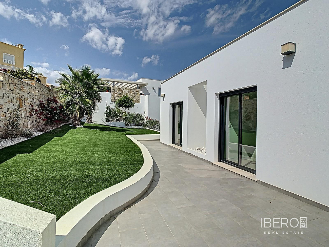 Prodej domu 298 m² s pozemkem 905 m²