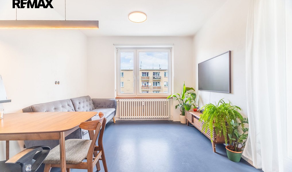 Prodej bytu 2+kk 41 m², Praha – náhled fotky 2