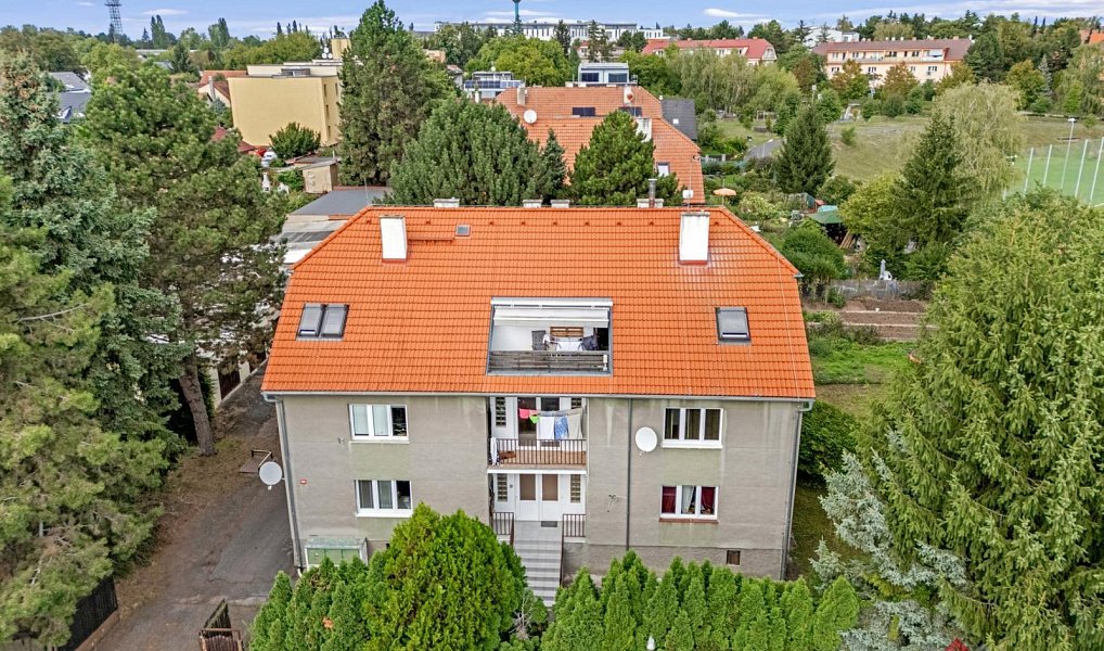 Prodej bytu 3+1 71 m², Klecany – náhled fotky 2