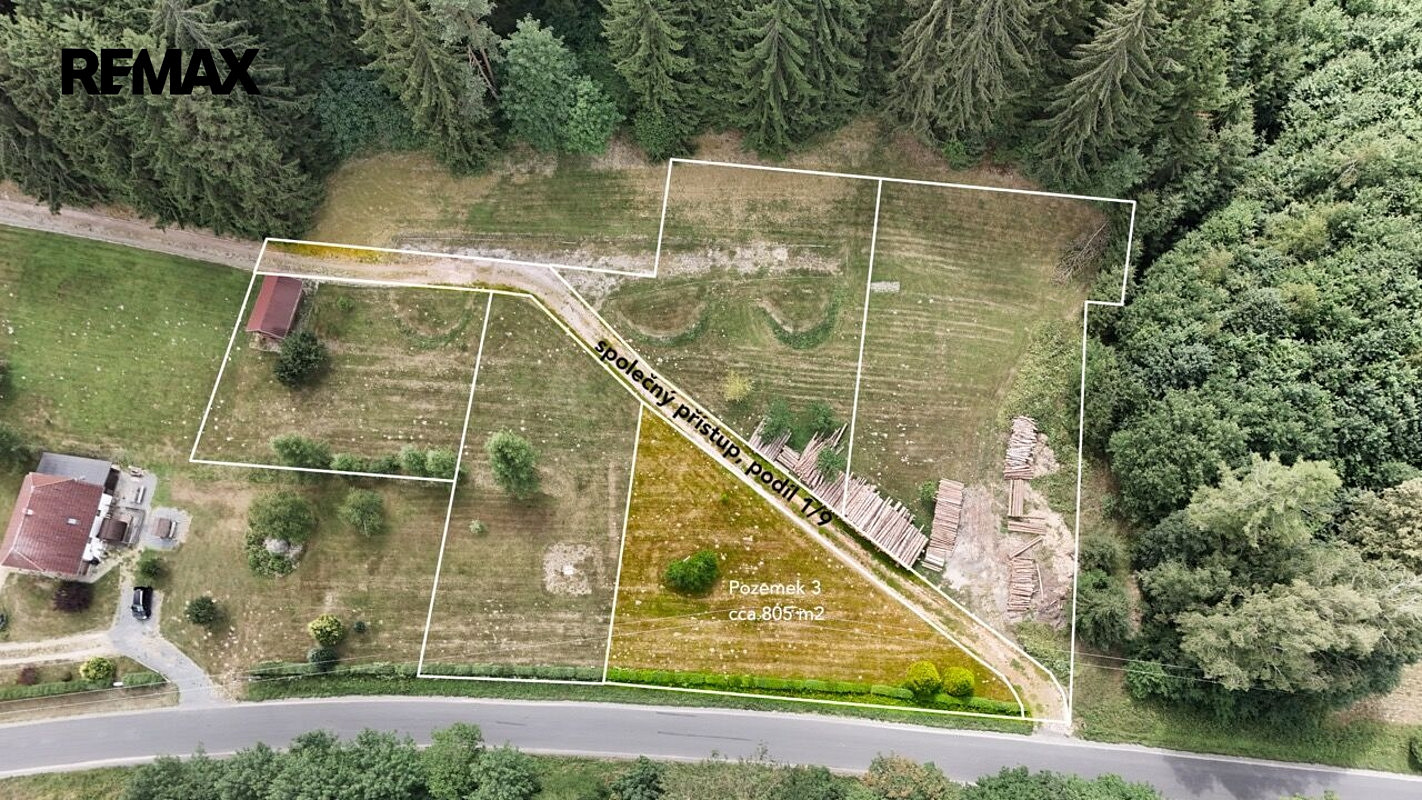 Prodej stavebního pozemku 805 m²