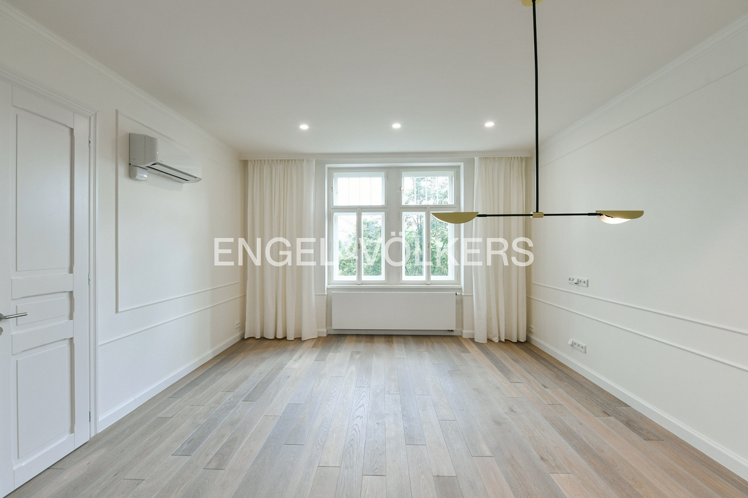 Pronájem bytu 4+kk 107 m² — photo 5