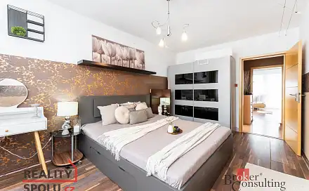 Prodej bytu 3+1 79 m², Bělehradská, Pardubice - Polabiny