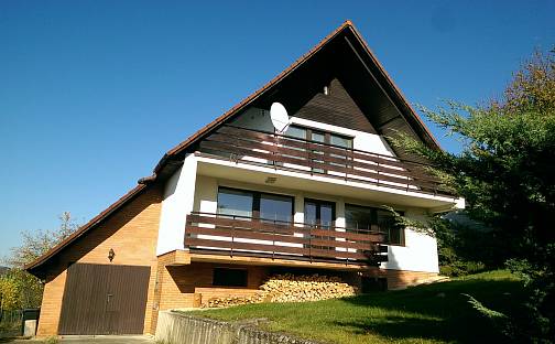 Prodej domu 280 m² s pozemkem 1 521 m², Bohuslavice u Zlína, okres Zlín