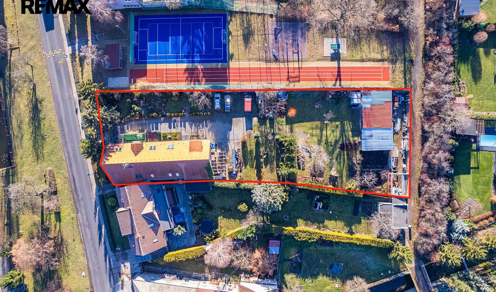 Prodej domu 350 m² s pozemkem 1 872 m², Spořice – náhled fotky 48