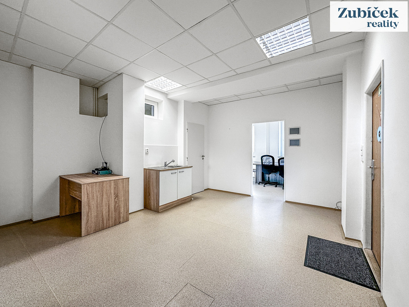 Pronájem kanceláře 78 m² — photo 5