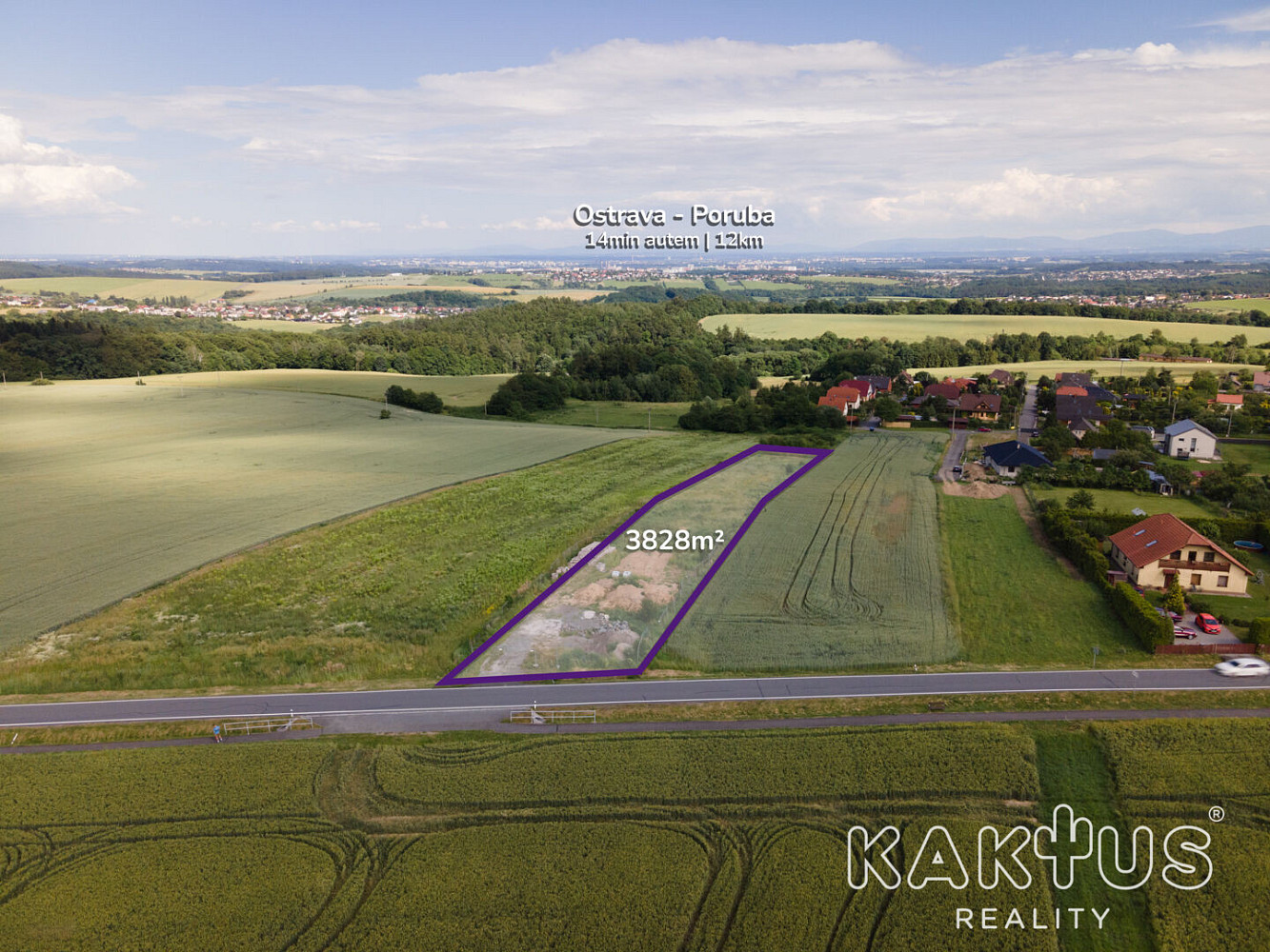 Prodej stavebního pozemku 3 828 m² – fotografie 4