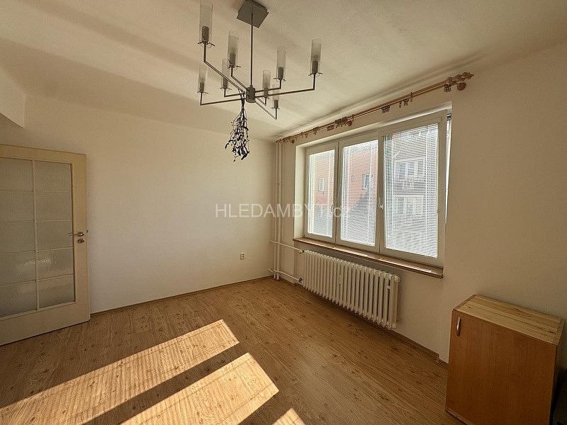 Pronájem bytu 2+1 57 m² – fotografie 5