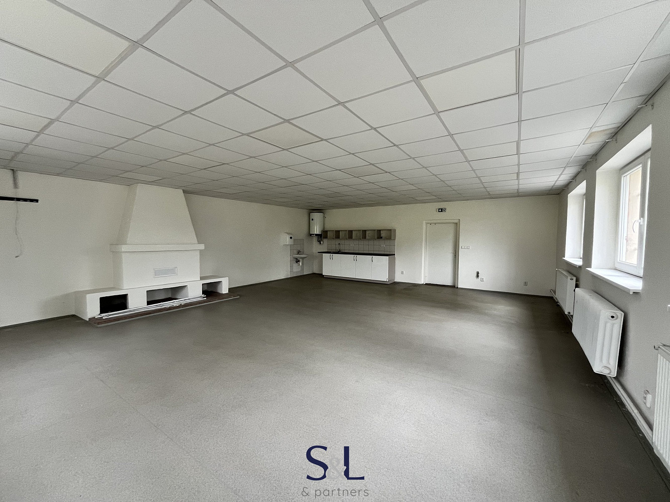 Pronájem obchodních prostor 95 m²