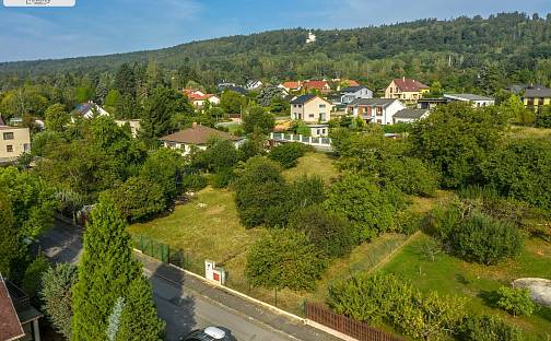 Prodej stavebního pozemku 1 904 m², Pod Skalkou, Mníšek pod Brdy, okres Praha-západ