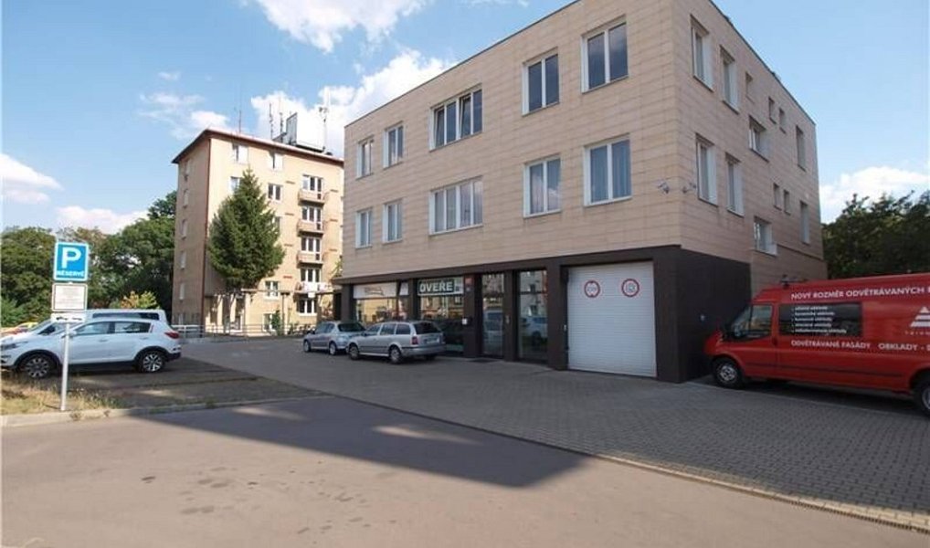 Pronájem komerčního prostoru, 74 m², Strašnice - Praha 10, Praha