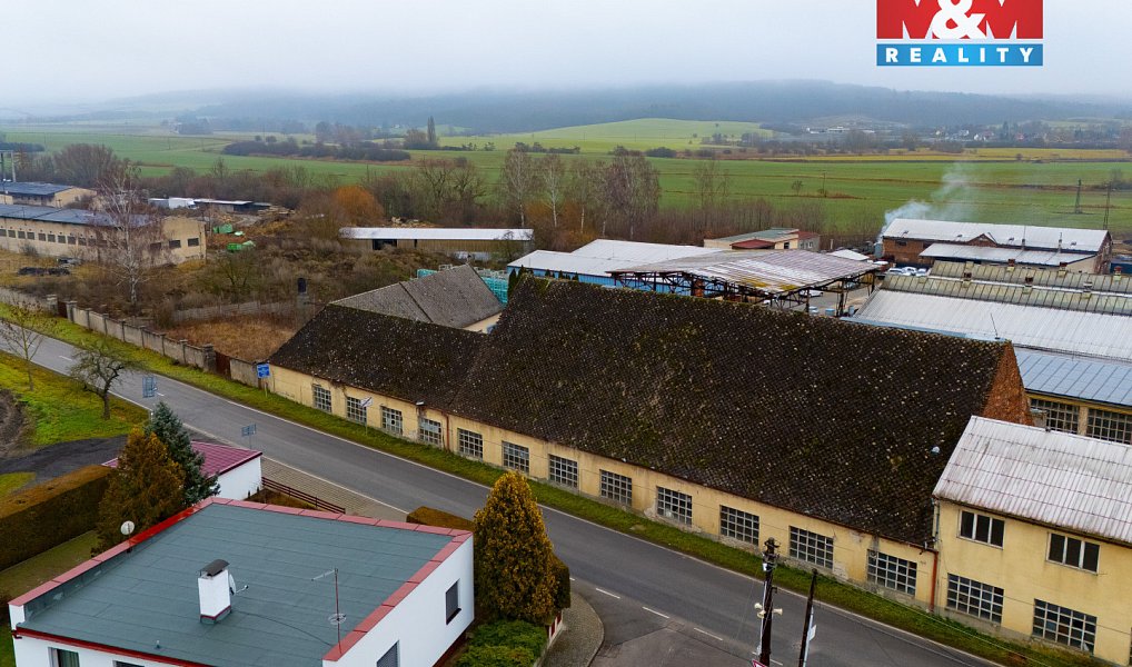 Prodej výrobních prostor 3 223 m², Dolní Bousov – náhled fotky 6