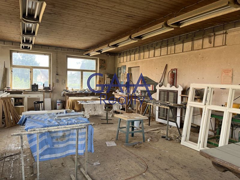 Prodej výrobních prostor 645 m² – fotografie 3