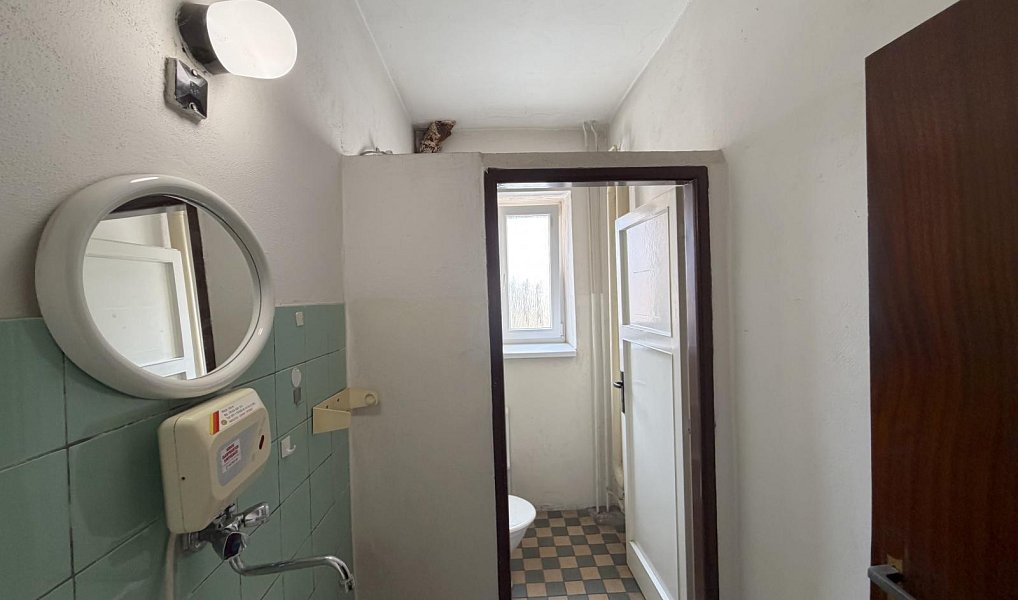 Pronájem kanceláře 35 m², Ústí nad Labem – náhled fotky 9