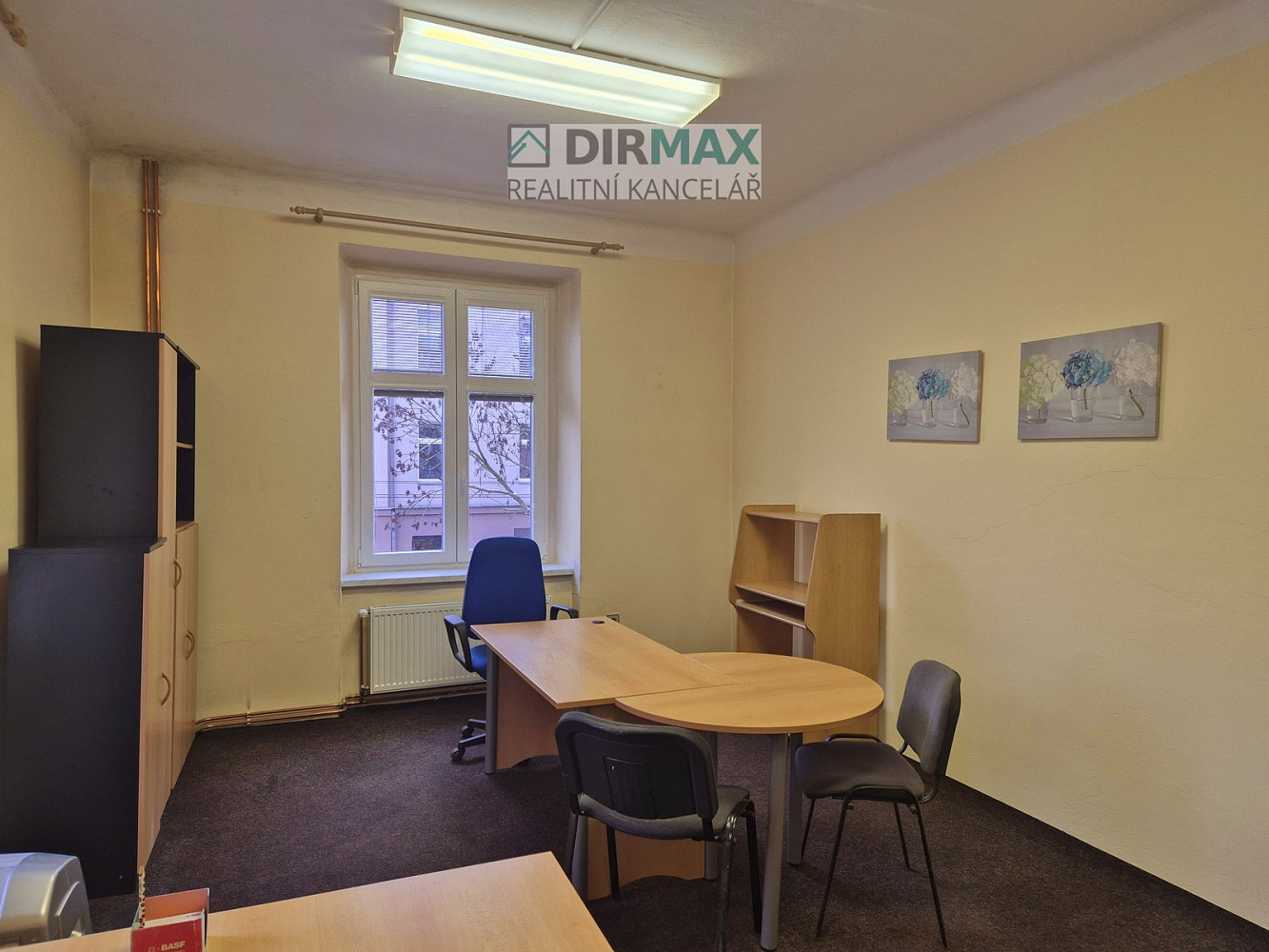 Pronájem kanceláře 37 m² — photo 2