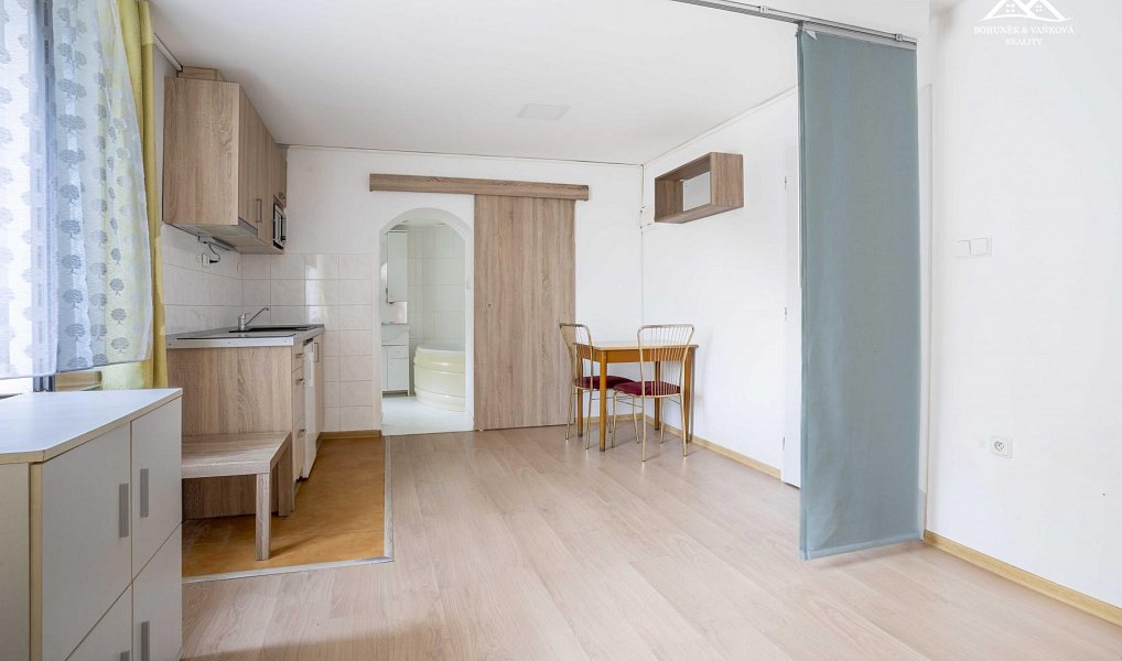 Pronájem bytu 1+kk 22 m², Chotěboř – náhled fotky 2