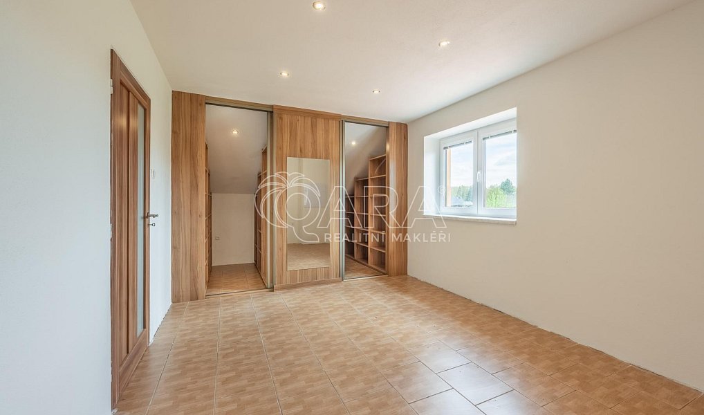 Prodej domu 362 m² s pozemkem 1 568 m², Zvánovice – náhled fotky 14