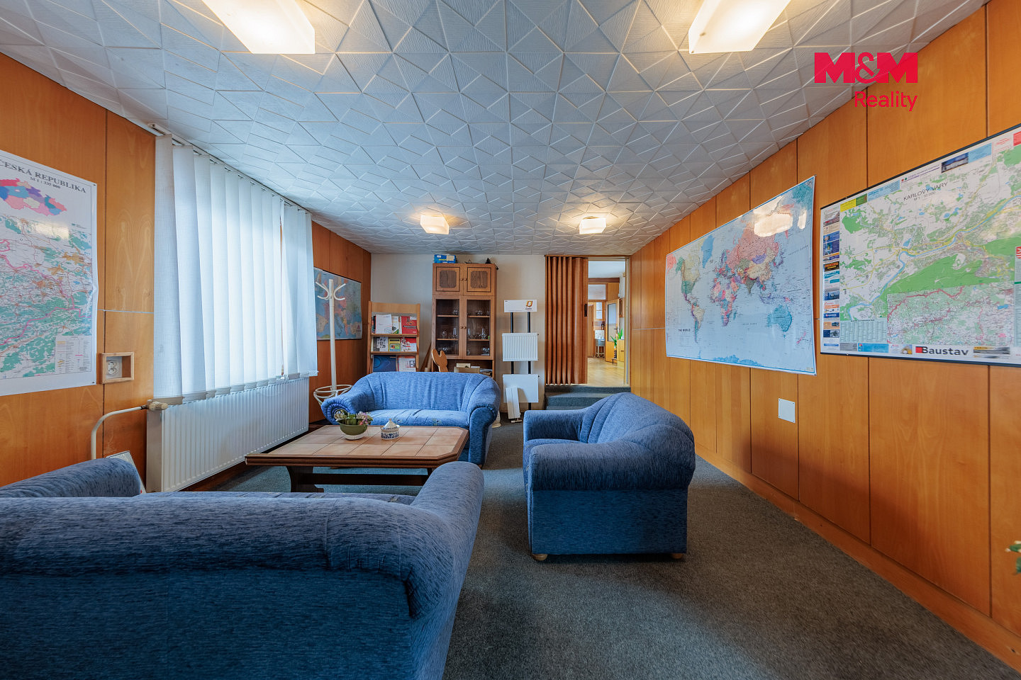 Prodej kanceláře 900 m² – fotografie 2