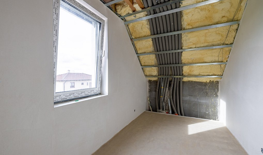 Prodej domu 166 m² s pozemkem 1 012 m², Lužná – náhled fotky 17