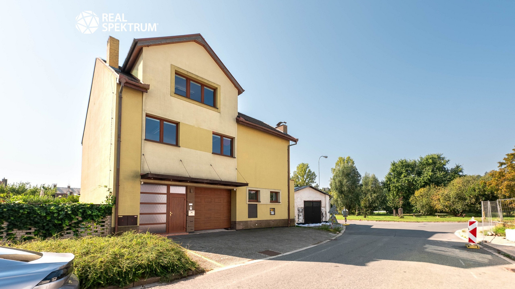 Prodej domu 352 m² s pozemkem 164 m² rezervováno