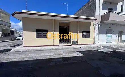 Pronájem domu 50 m² s pozemkem 50 m², Casalabate, Itálie