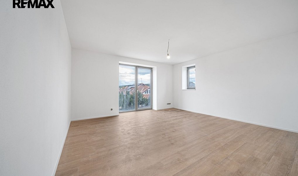 Prodej bytu 3+kk 79 m², Moravany – náhled fotky 5