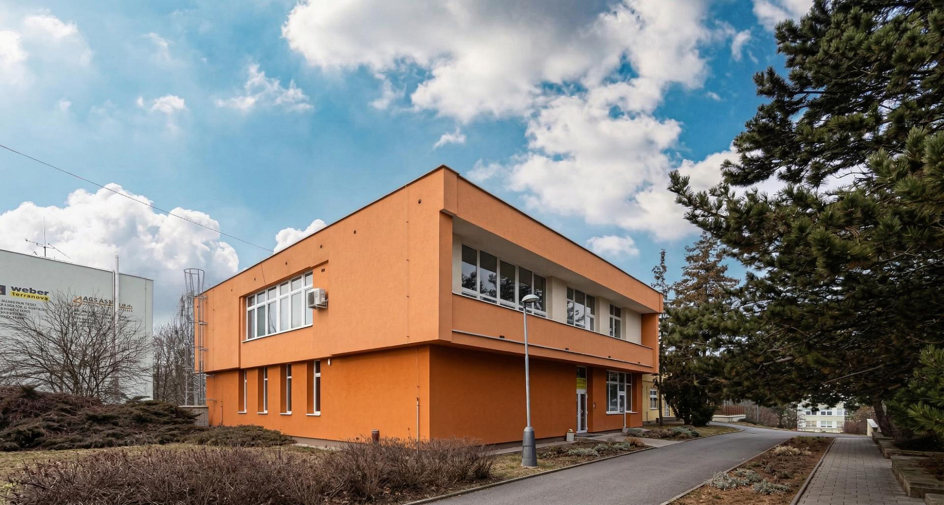 Prodej kanceláře 220 m²