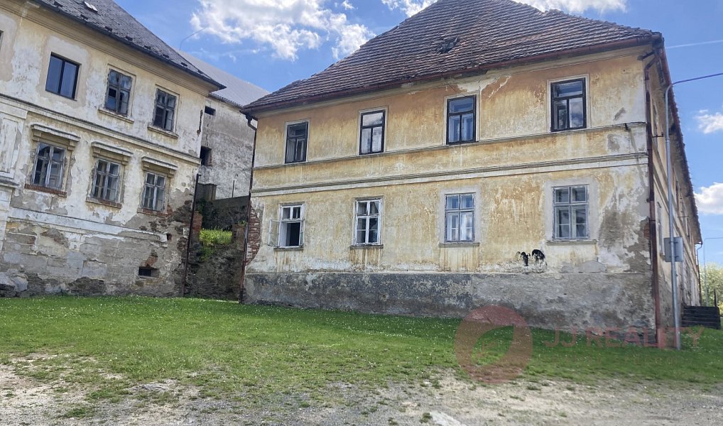 Prodej domu 950 m² s pozemkem 200 m², Kout na Šumavě – náhled fotky 2