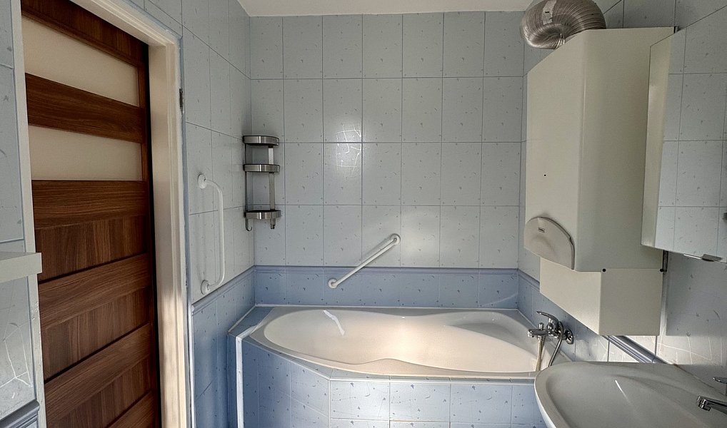 Prodej bytu 2+1 65 m², Karviná – náhled fotky 10