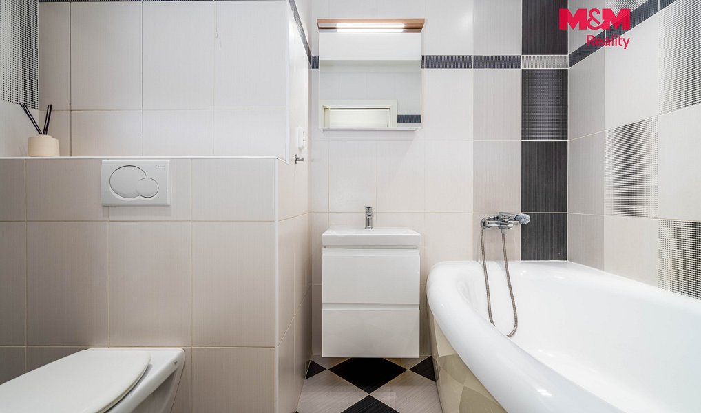 Pronájem bytu 3+kk 67 m², Praha – náhled fotky 3
