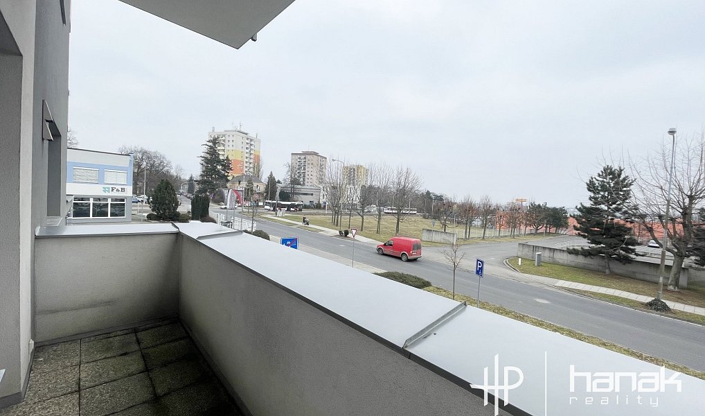 Pronájem bytu 1+kk 34 m², Olomouc – náhled fotky 7