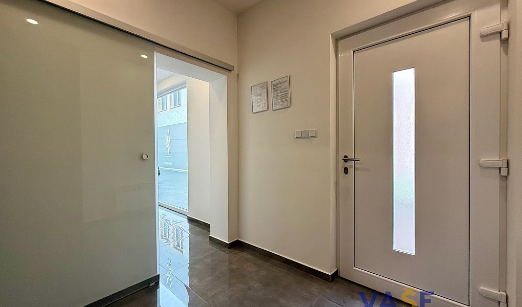Pronájem obchodních prostor 17 m², Zábřeh – náhled fotky 6