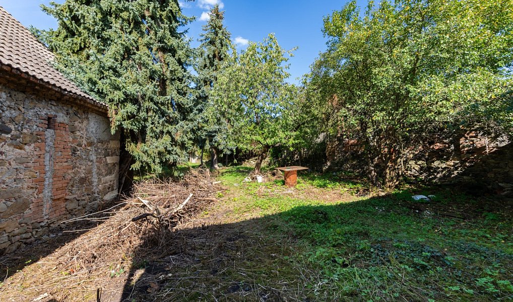 Prodej domu 120 m² s pozemkem 877 m², Lužice – náhled fotky 20