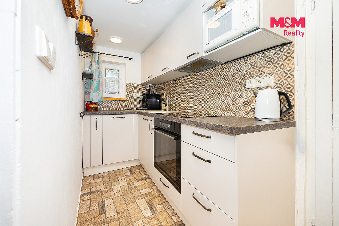 Prodej chaty/chalupy 45 m² s pozemkem 375 m² – fotografie 2