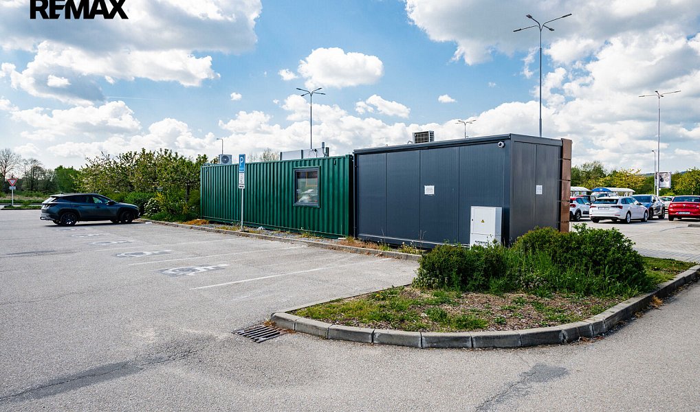Prodej obchodních prostor 26 m², Tábor – náhled fotky 11