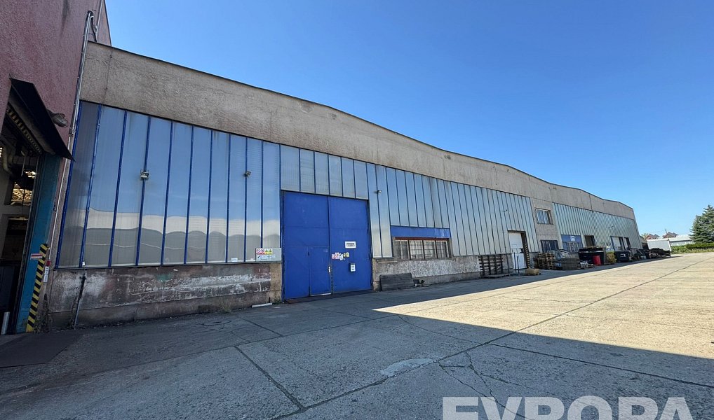 Pronájem výrobních prostor 2 000 m², Plzeň – náhled fotky 4
