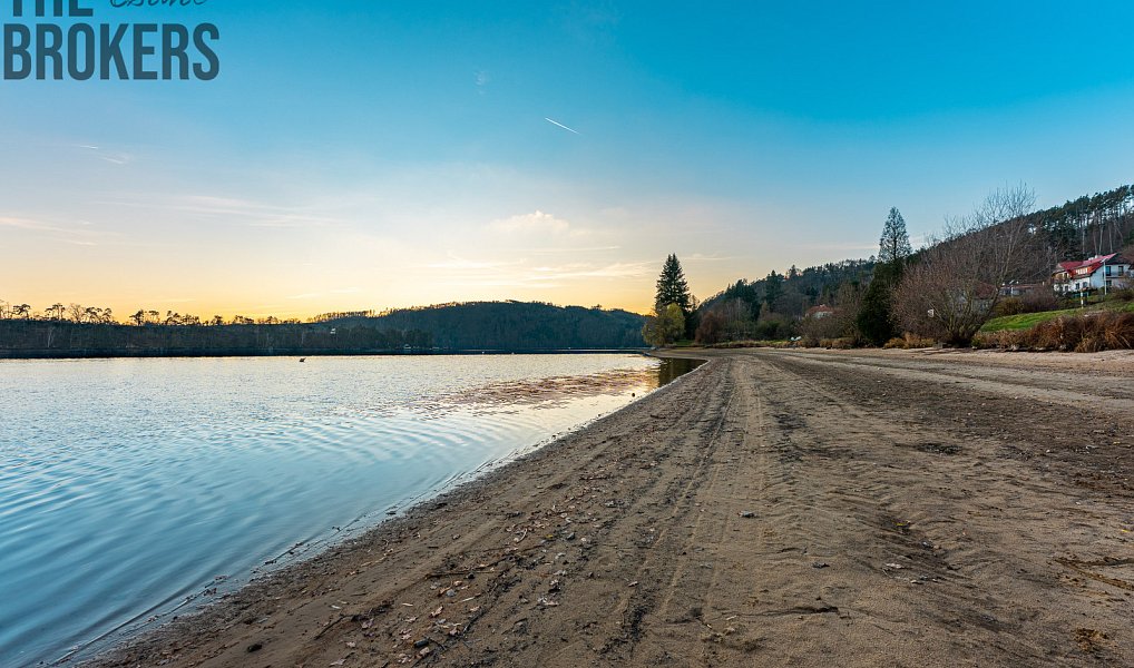 Prodej stavebního pozemku 950 m², Županovice – náhled fotky 6
