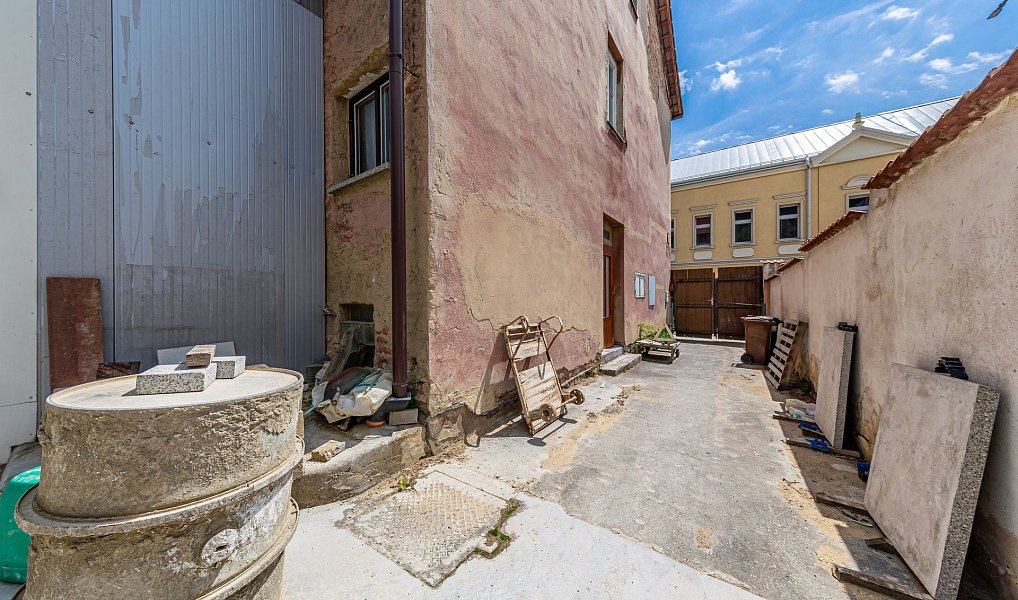 Prodej domu 240 m² s pozemkem 623 m², Krupka – náhled fotky 25