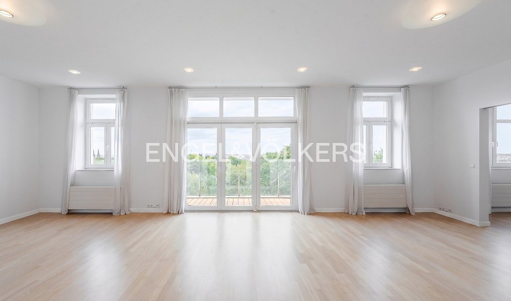 Pronájem bytu 6+kk 204 m², Praha – náhled fotky 5