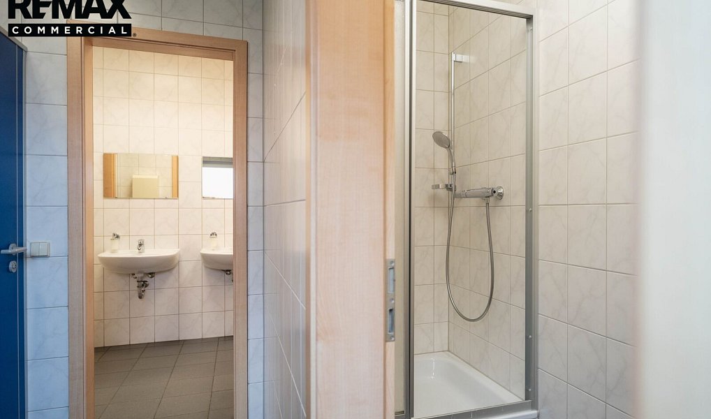 Prodej výrobních prostor 930 m², Kadaň – náhled fotky 20