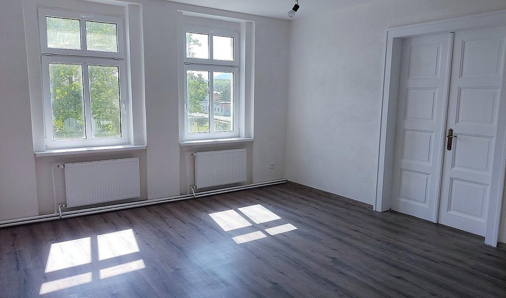 Prodej domu 472 m² s pozemkem 697 m², Teplice – náhled fotky 5