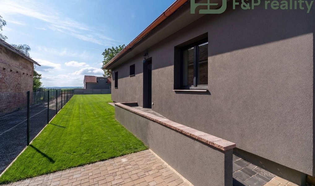 Prodej domu 102 m² s pozemkem 690 m², Úmonín – náhled fotky 12