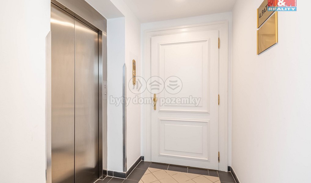 Pronájem kanceláře 171 m², Praha – náhled fotky 16