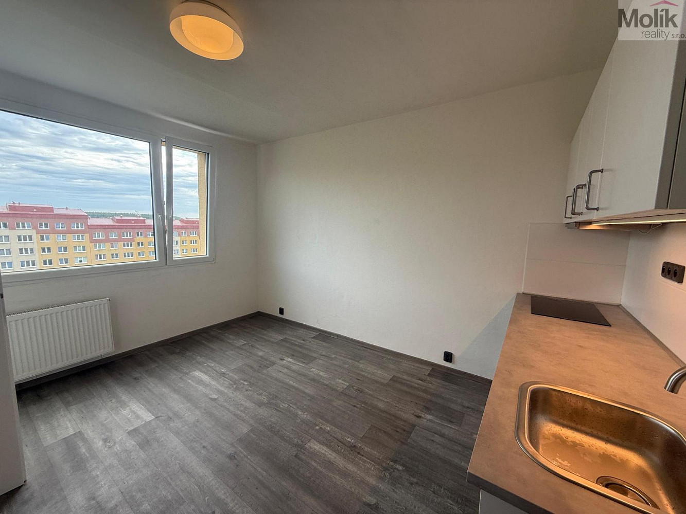 Pronájem bytu 1+1 35 m² – fotografie 4