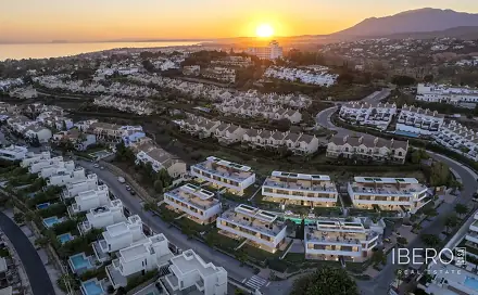 Prodej domu 204 m² s pozemkem 25 m², El Paraiso, Španělsko