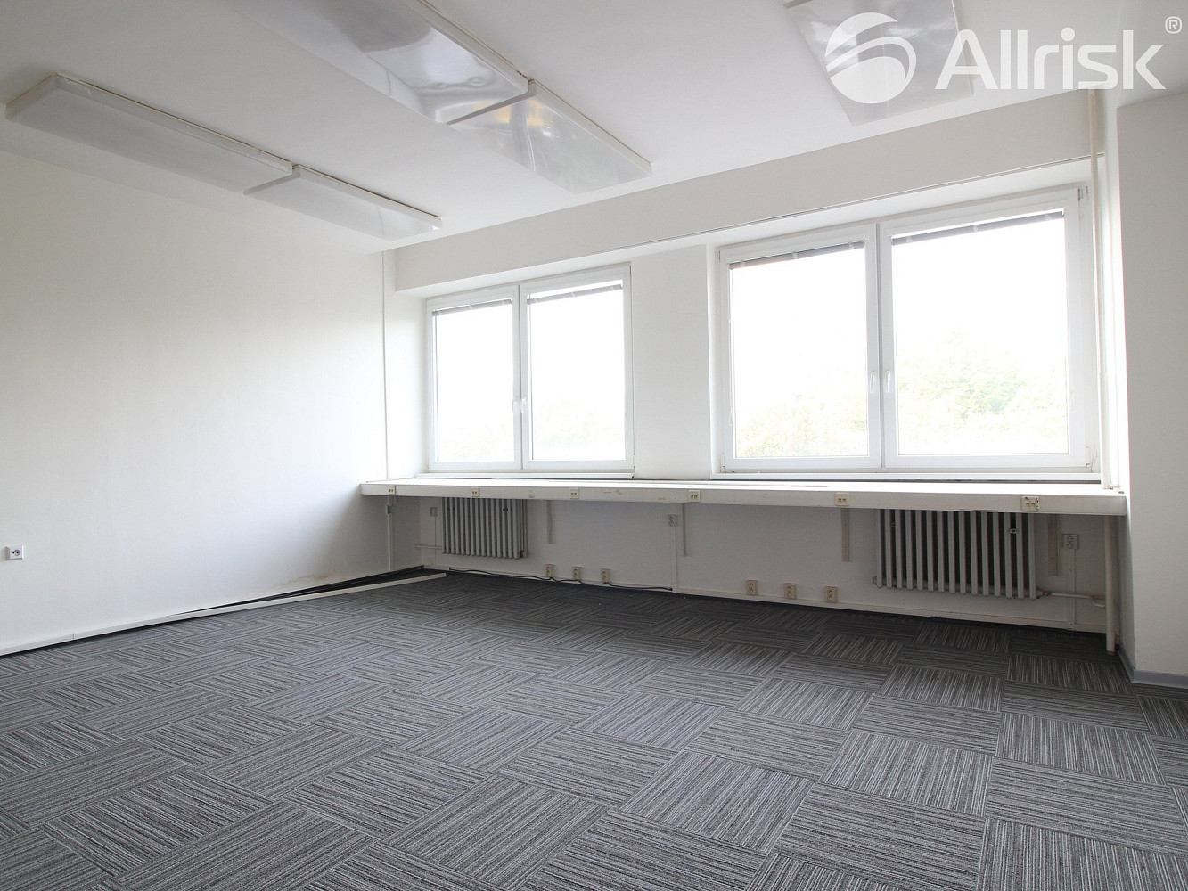 Pronájem kanceláře 127 m²