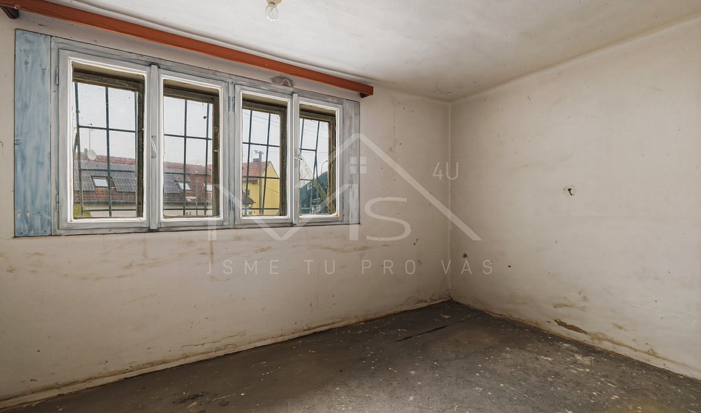 Prodej domu 330 m² s pozemkem 943 m², Chrást – náhled fotky 19
