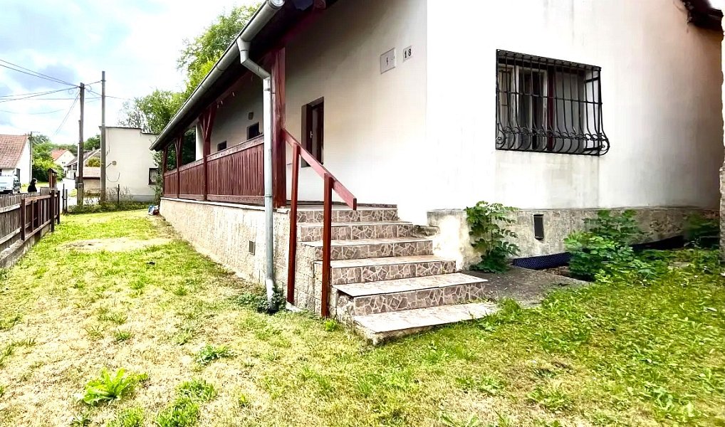Prodej domu 78 m² s pozemkem 1 968 m², Zvíkovec – náhled fotky 24