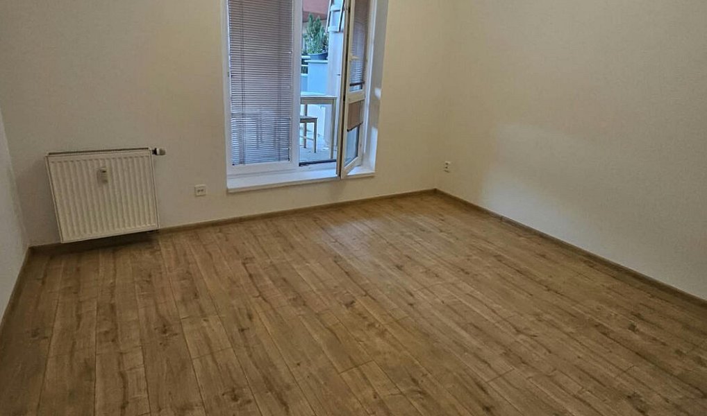 Pronájem bytu 2+kk 40 m², Praha – náhled fotky 5