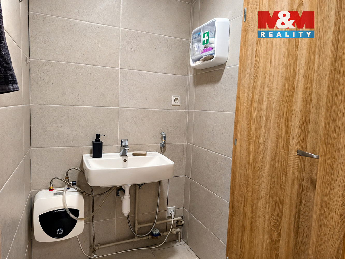 Pronájem obchodních prostor 105 m² – fotografie 5