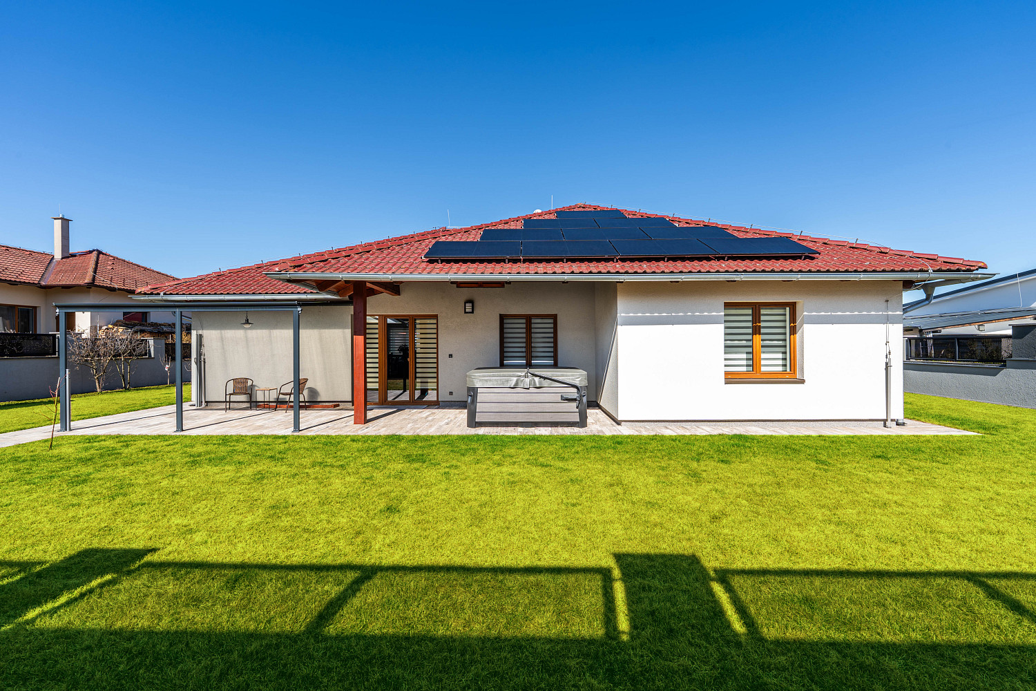 Prodej domu 240 m² s pozemkem 917 m²